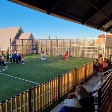 Con Campeonato de Futbolito Femenino se inauguraron graderías y camarines de Multicancha